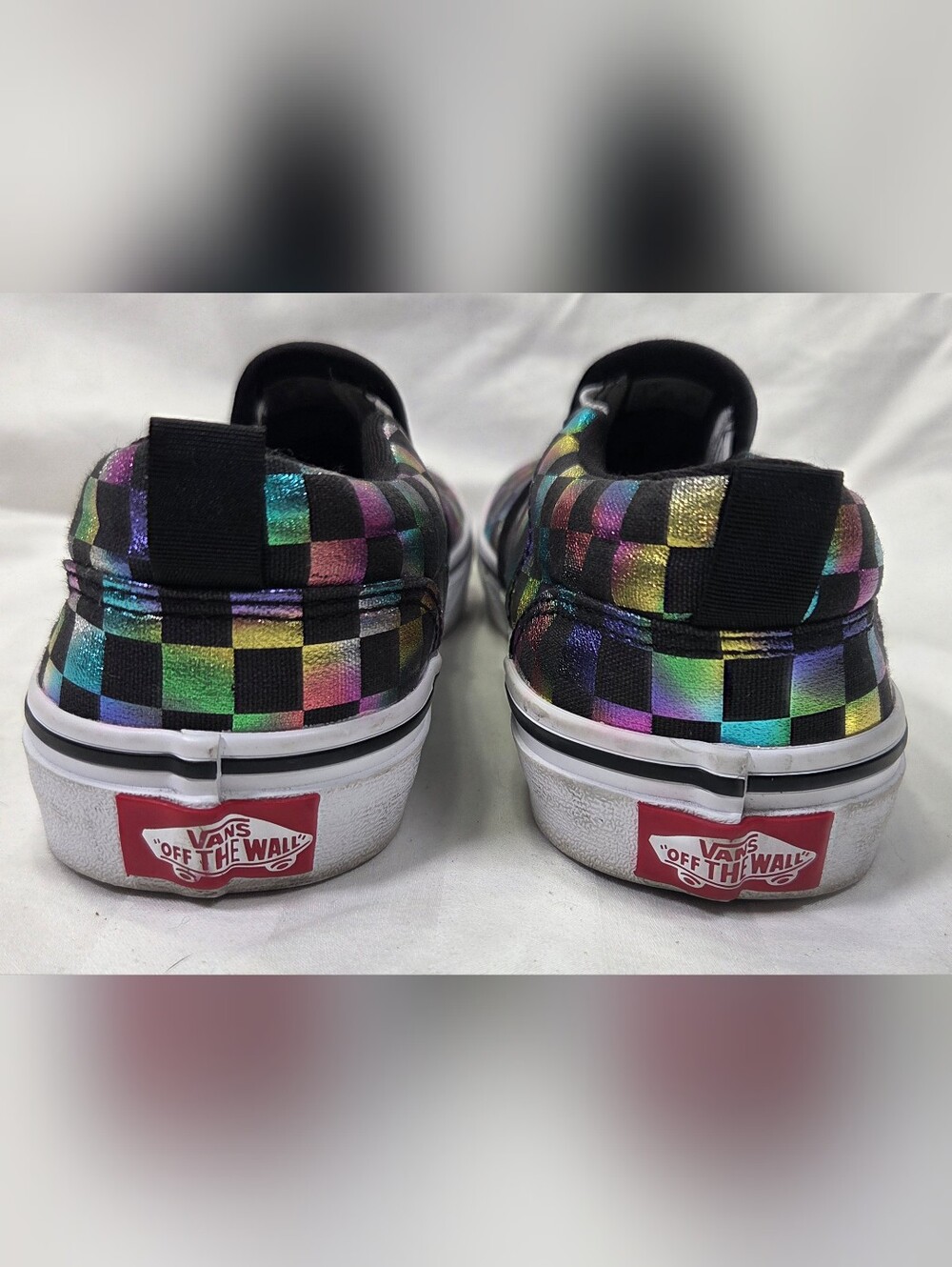 Vans Kids Slip-On Sneakers Black with Iridescent Rainbow Checkerboard Girl Sz 4 - Picture 4 of 12